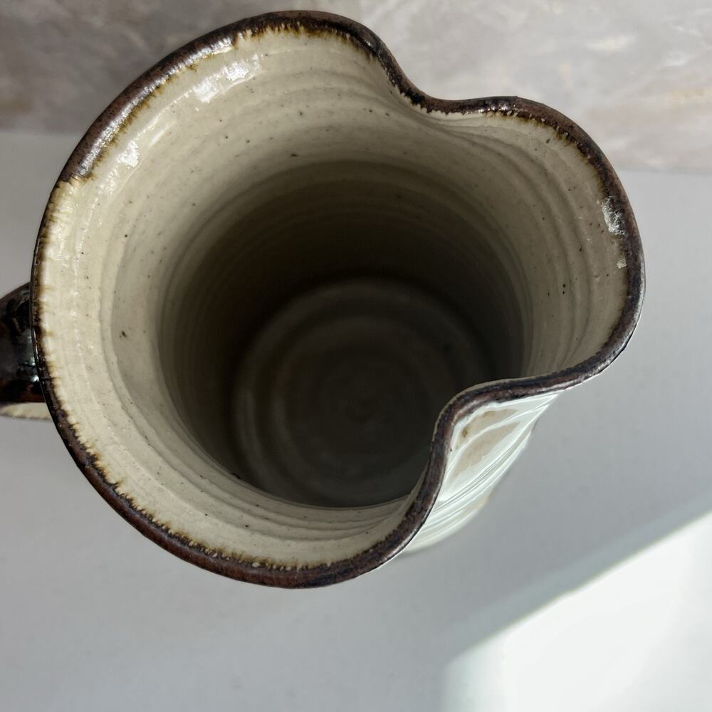 Studio Art Pottery Pitcher Vase Hand Thrown Glazed Brown Shades Stoneware Glossy - Picture 10 of 12